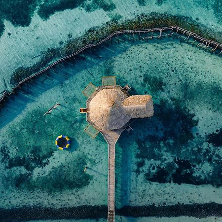 Thatch Caye Resort A Muy'Ono Resort Hopkins Ngoại thất bức ảnh