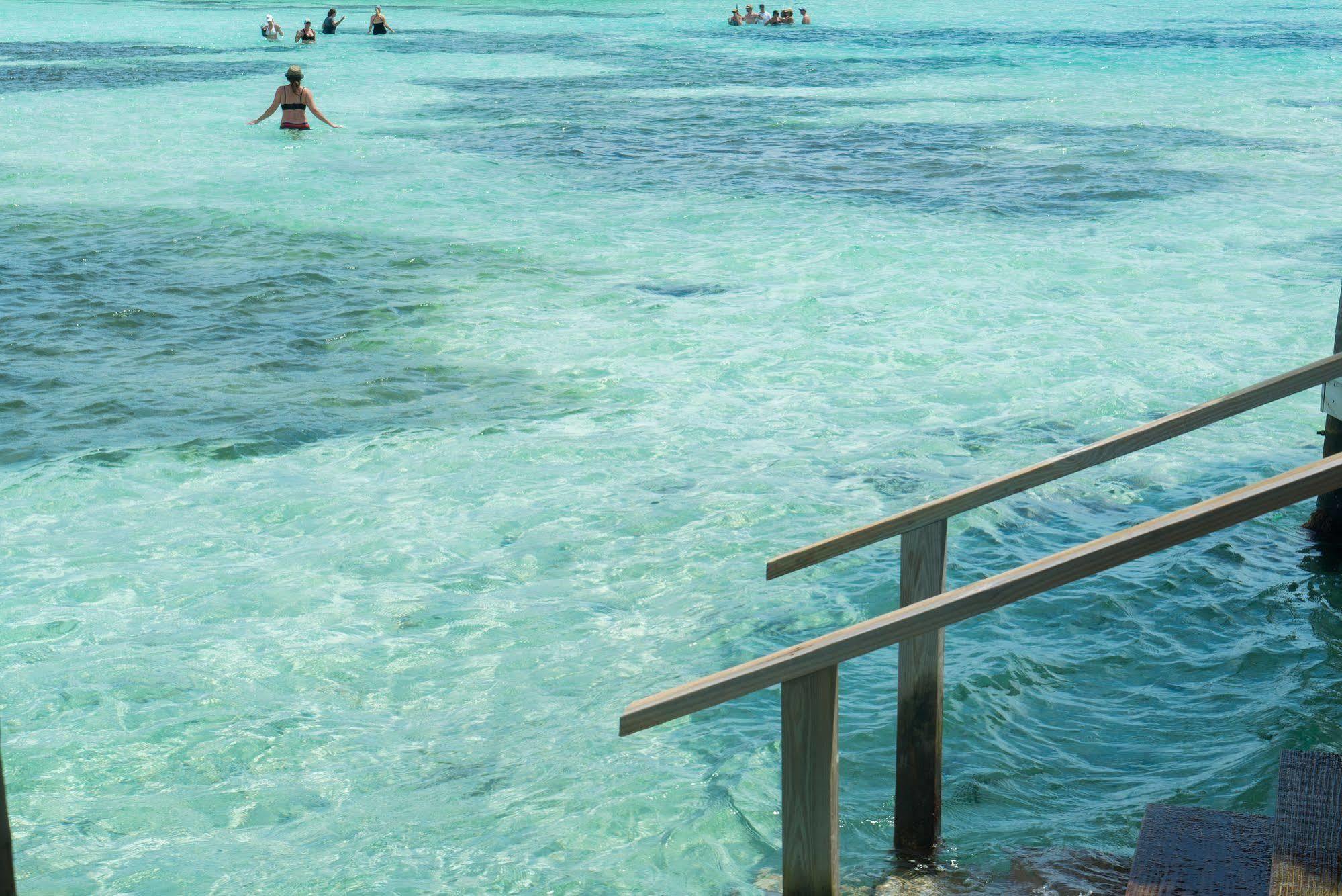 Thatch Caye Resort A Muy'Ono Resort Hopkins Ngoại thất bức ảnh