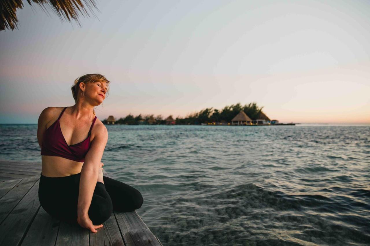 Thatch Caye Resort A Muy'Ono Resort Hopkins Ngoại thất bức ảnh
